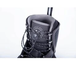 Hyperlite State Jr. 2.0 125 + Remix 4-8 Bindings Wakeboard Package Boys' 2021 -Outdoor Sports Store kids remix 1