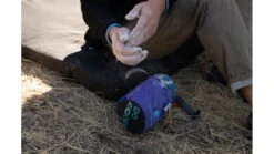 Cotopaxi Halcon Chalkbag -Outdoor Sports Store opplanet cotopaxi halcon chalkbag del dia lz halc dd av 25