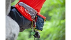 Cotopaxi Halcon Chalkbag -Outdoor Sports Store opplanet cotopaxi halcon chalkbag del dia lz halc dd av 26