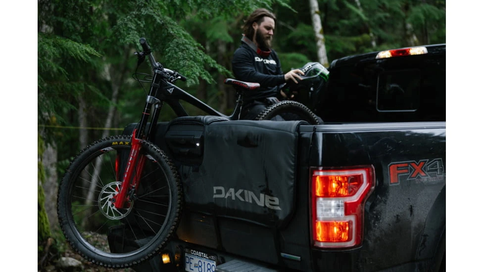 Dakine Pickup DLX Curve Pads 6 Dakine Pickup DLX Curve Pads - Image 4