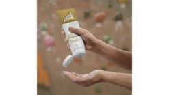 Mad Rock Liquid White Chalklate -Outdoor Sports Store opplanet mad rock liquid white chalklate 200 ml 678021 av 1