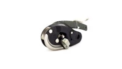 Petzl I'D Evac Descender -Outdoor Sports Store opplanet petzl i d evac self braking descender black d020ca01 av 1