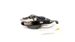 Petzl I'D Evac Descender -Outdoor Sports Store opplanet petzl i d evac self braking descender black d020ca01 av 6